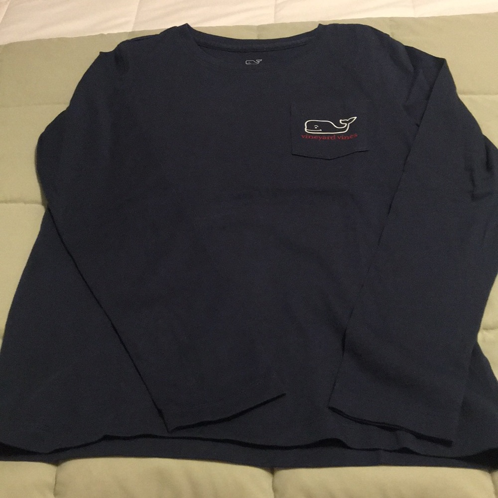 Vineyard Vines holiday l/s shirt